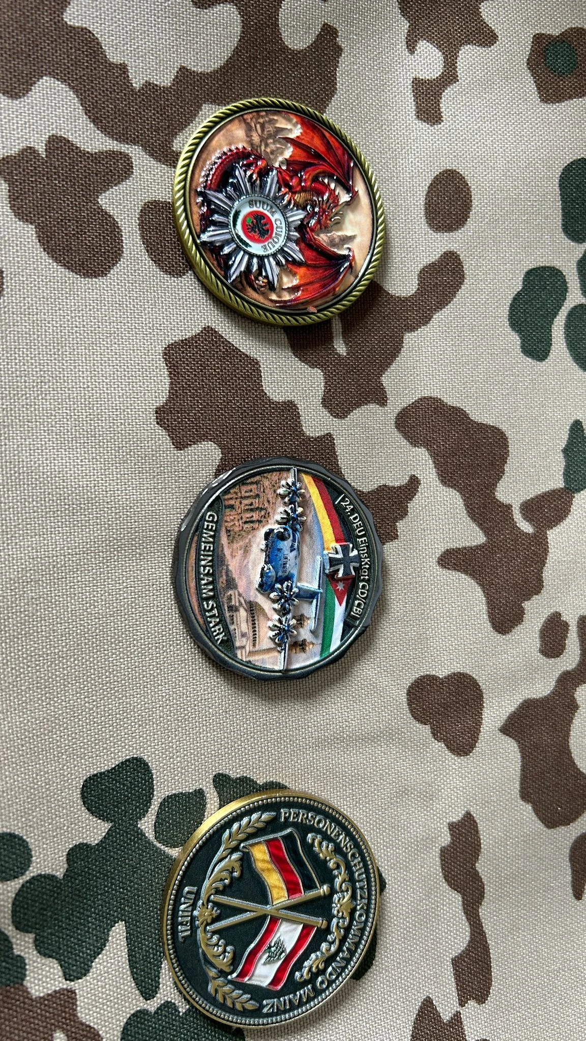 Individuelle Challenge Coins mit 3D-Prägung und Antik-Finish